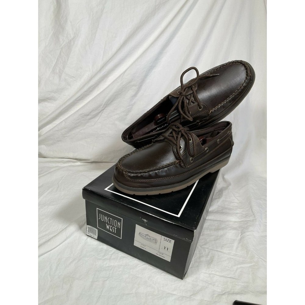 Vintage Junction West Brown Boat Shoes Mens size 11 New With Box. TC627-4